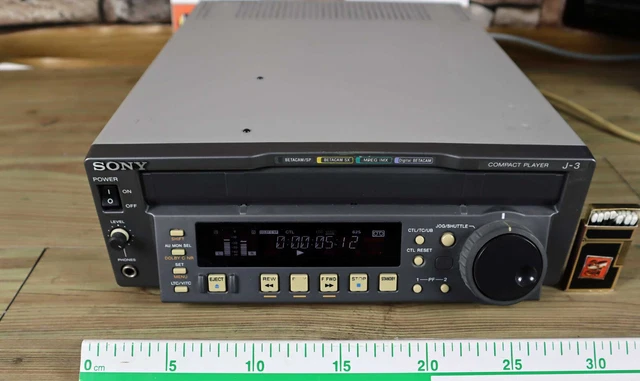 Sony J-3 Sdi Digital Compact Video Player Betacam beta J3 Sp SX 666 Tape Hours