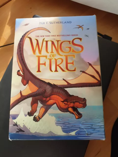 Wings of Fire The Dragonet Prophecy (Box set 1-5 books) Collectors or Gift Item