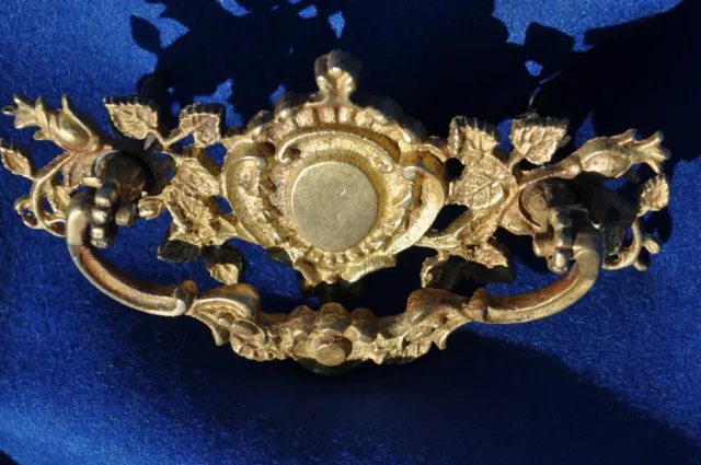 Antique BS & CO. 1061 Solid Cast Brass Decorative Cabinet/Drawer Pull; 1900s