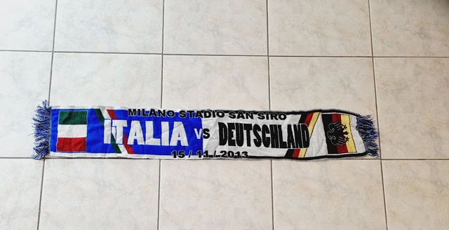 BUFANDA DE FUTBOL De La Real Sociedad De San Sebastian Muy Cotizada Escasa Scarf EUR 9,95 - FR BUFANDA DE FUTBOL De La Real Sociedad De San Sebastian Muy Cotizada Escasa Scarf EUR 9,95 - FR