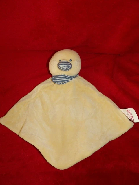 Doudou Plat Bengy Poussin Jaune Bandana et Bec Rayé Bleu
