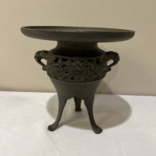 VINTAGE JAPANESE BRONZE Ikebana Tripod stand & vase 8 5/8”Tall TOYO