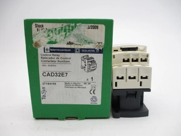 Telemecanique Cad32E7 48V Nsmp