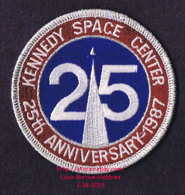 LMH PATCH Badge  1962 1987 NASA KENNEDY SPACE CENTER  25th 25 Anniversary Silver
