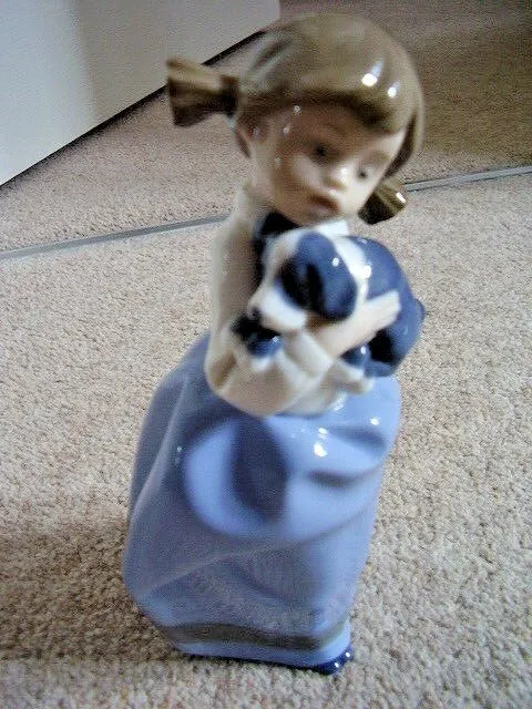 LLADRO NAO Spain Porcelain Girl with Puppy figurine-ornament