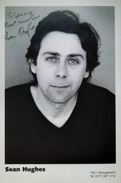 Sean Hughes comedian ~ Official B/W Publicity Photo (6x4) SIGNED