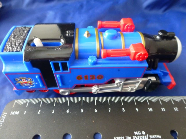 THOMAS THE TANK Engine Trackmaster 2010 Gullane Thomas Limited