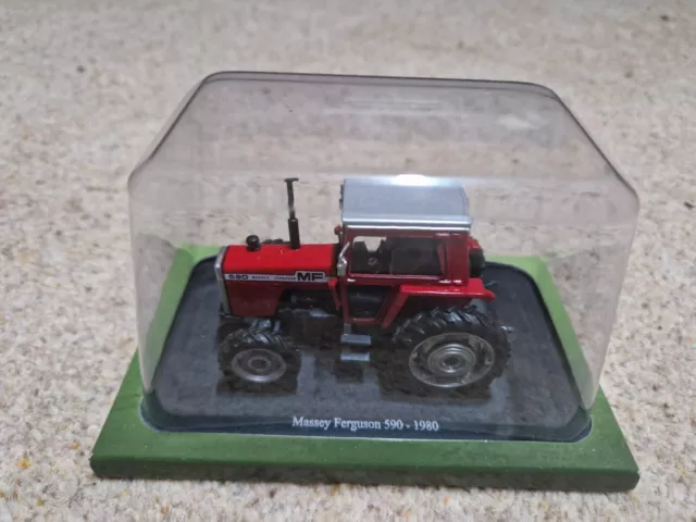 Hachette Universal Hobbies 1/43 Classic 1980 Massey Ferguson 590 Diecast Tractor