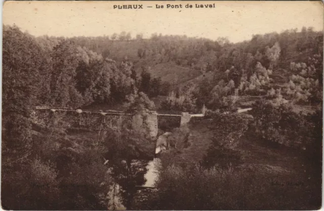 CPA Pleaux Le Pont de Laval FRANCE (1090747)