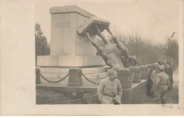 57 Metz Ap#Dc622 Carte Photo Statue Militaire A Cheval Tombe Au Sol