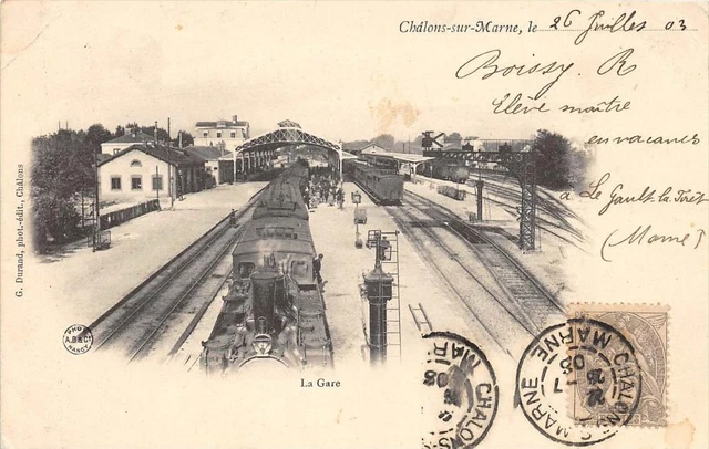 CPA 51 CHALONS SUR MARNE LA GARE (dos non divisé  TRAIN EN GARE