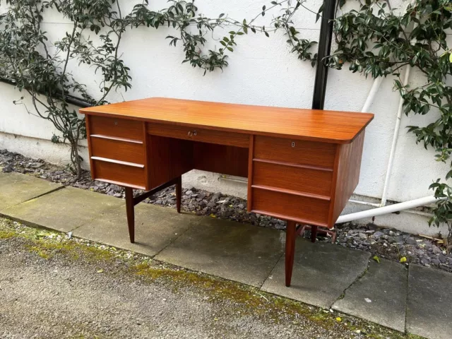 C.1960’s Danish Mid-Century Teak Desk Vintage Retro