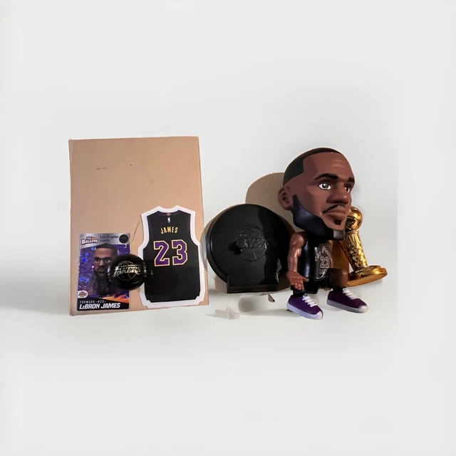 スポーツ LeBron James NBA zuru 1 ZURU 5 Surprise NBA BALLERS Mystery Ball Toys Lebron