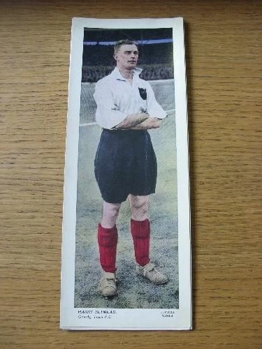 c1934-1936 Topical Times Panel Portrait: Grimsby Town - Betmead, Harry [Full Col