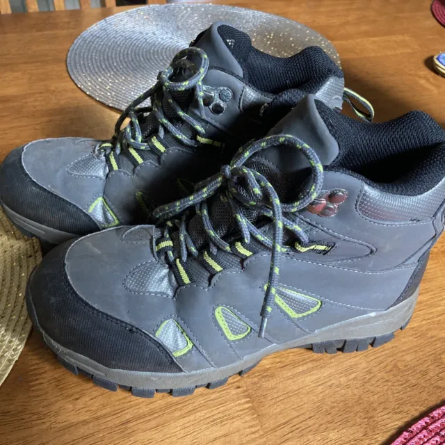 Deer Stags Boys Drew Waterproof Hiking Boots ~ Grey ~ Size 5 M