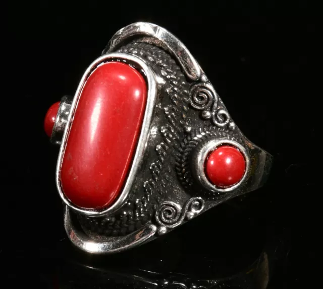 Curio Old Tibet Silver Inlay Gems Red Coral Jewels Finger Ring Amulet Statue