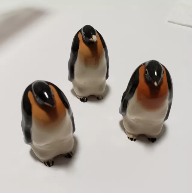 Hagen Renaker Emperor Penguin LOT Miniature Figurine bone china BEAK CHIPPING