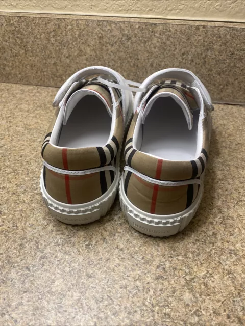 BURBERRY  Kids  Check Cotton Beige Shoes . Size-34 3