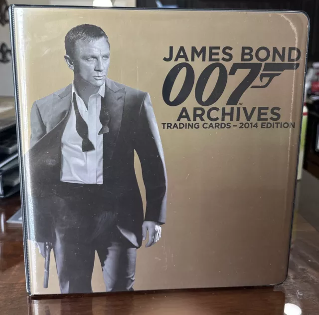 JAMES BOND "CASINO ROYALE" Complete Card Set (aka ARCHIVES 2014) w/ Binder