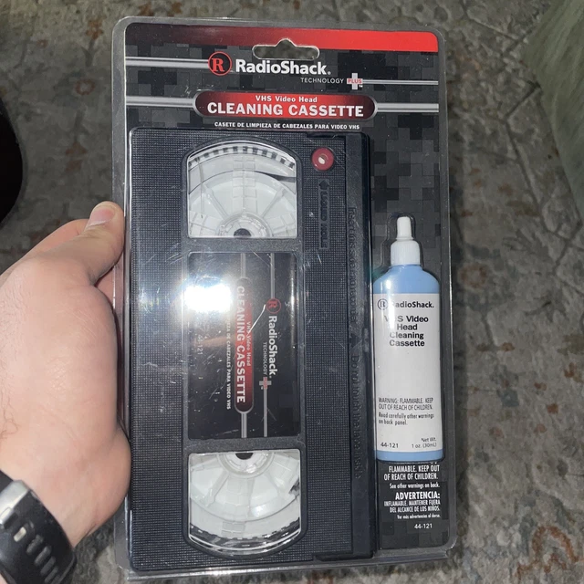 RADIO SHACK VHS Video Head Cleaning Cassette Solution Tape New Sealed