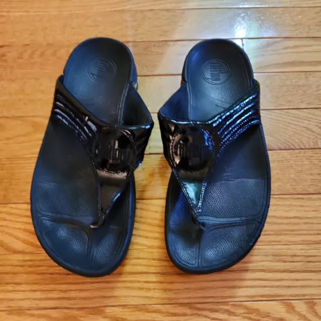 Fitflop Women's Black Patent Wedge Flip-Flop Thong Sandals  Sz. 9