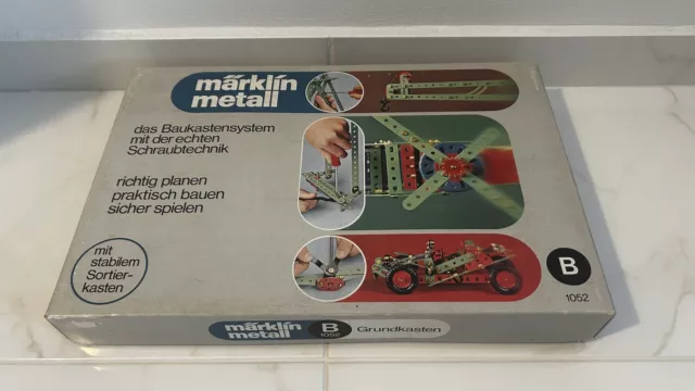 MÄRKLIN B 1052 metall Grundkasten Metallbaukasten Zustand+Vollständigkeit s.Bild