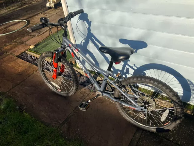Apollo chaos mountain bike deals