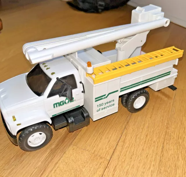 1996 MADISON GAS AND ELECTRIC 150 Years of Service - GMC Bucket Truck TOY/BANK