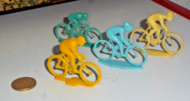 1 Lot De 4 Figurines Publicitaires  Coureurs Cyclistes Tour De France ! Exc Etat