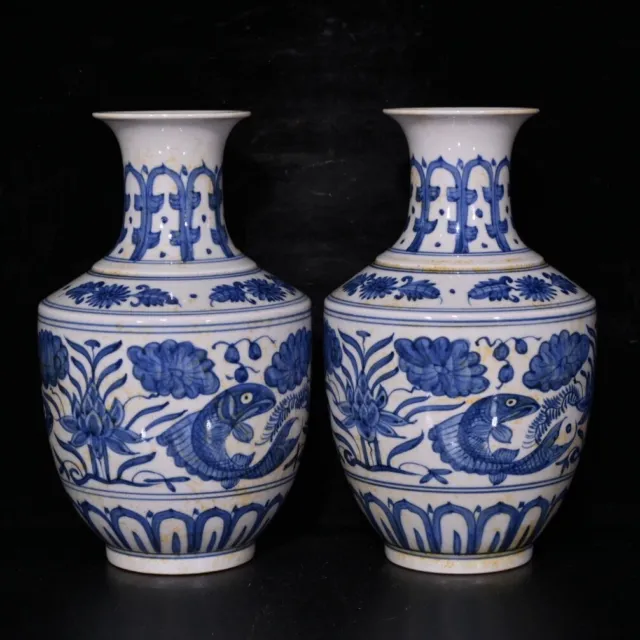 8" Antique dynasty Porcelain chenghua mark pair Blue white Lotus fish algae vase