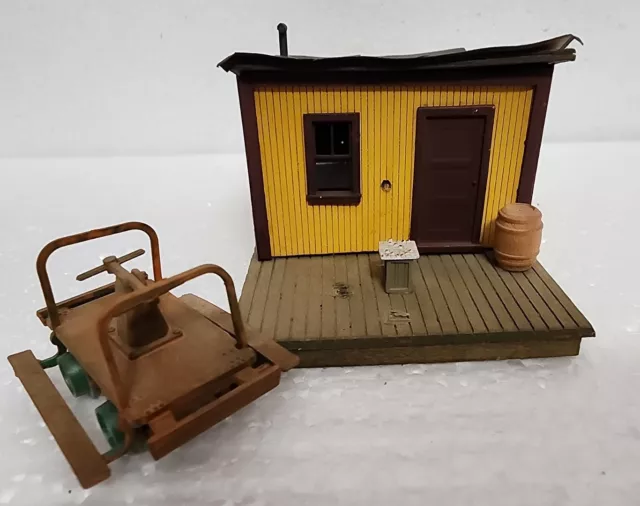 Scratch built wood HO Trackside shed / Handcar shed 4" x 2.25"