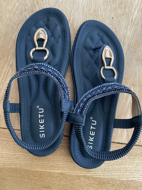 Sandal siketu 2025