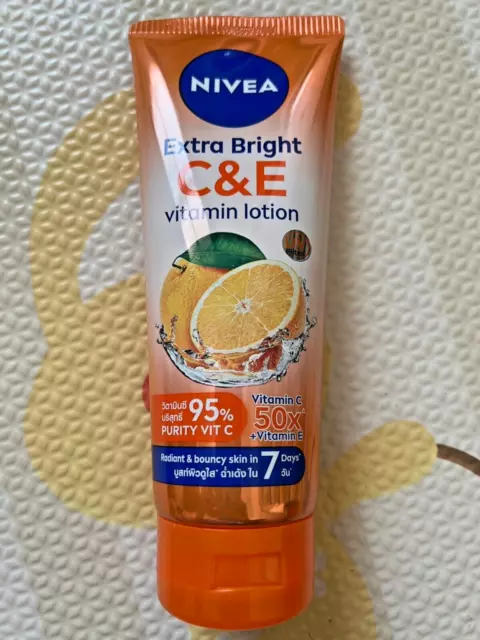 Nivea Extra Bright C&E Vitamin Body Lotion 180 ml.