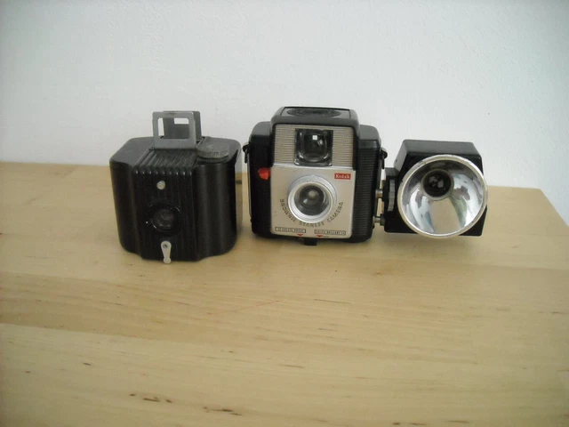 lot 2 appareils photos anciens Baby Kodak Brownie  + Brownie Starlet pour pièces