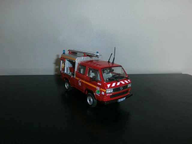 Conrad SB 1/43 - VW Polo C MKII Coach Jaune Vert