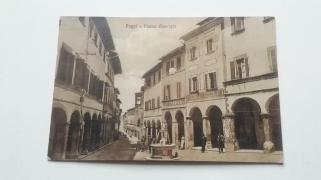 Cartolina Poppi Piazza Amerighi strada Arezzo Toscana animata paesaggistica