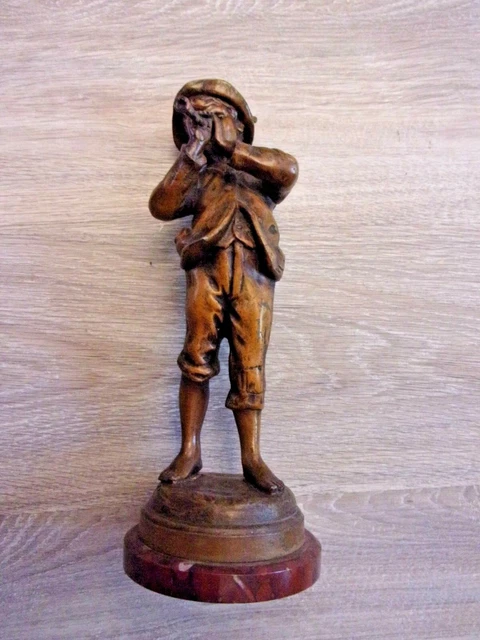 ADOLPH KESSLER Statue régule LE JOUEUR DE FLUTE - Fin XIXe - Socle marbre