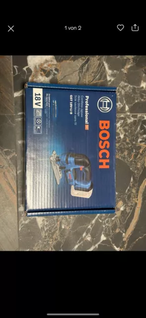 BOSCH Professional Akku-Stichsäge GST 18V-LI B + 4 Sägeblätter