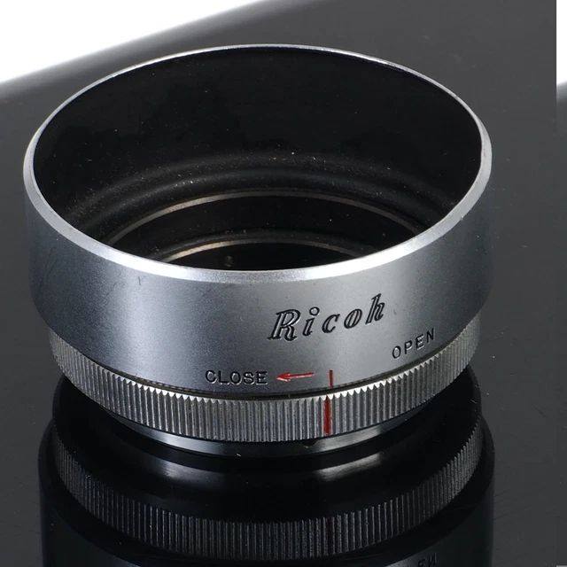 ^ Ricoh Serie VI Clamp On Lens Hood Shade [EX++]