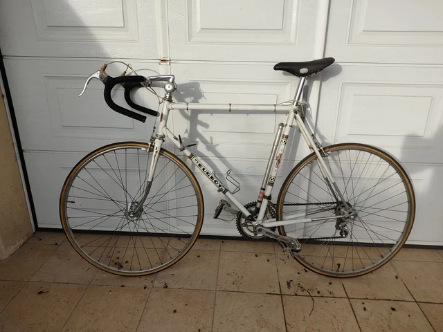 SUPERBE VÉLO DE course route 700 PEUGEOT PA10 Idéale Mafac Simplex Huret Lyotard EUR 1.000,00 - FR