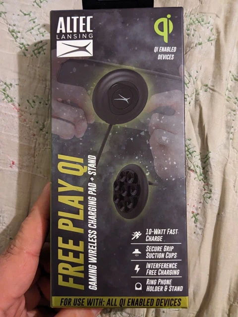 Altec Lansing FREE PLAY QI GAMING SUCTION GRIP WIRELESS CHARGING PAD ALQl01BK