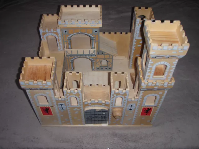 MELISSA AND DOUG Wooden Folding Castle VGC 39.99 PicClick UK