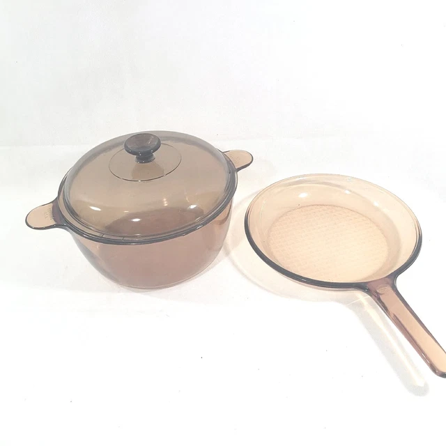 Corning Ware Vision Amber 4.5 L Dutch Oven Roaster Pot Lid and 13" Waffle pan
