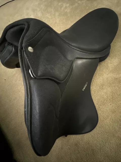 Wintec All Purpose Saddle Changeable Gullet