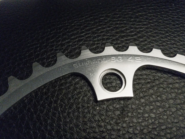 PLATEAU SHIMANO SG F-26t BCD 74 mm Chainwheel Vélo