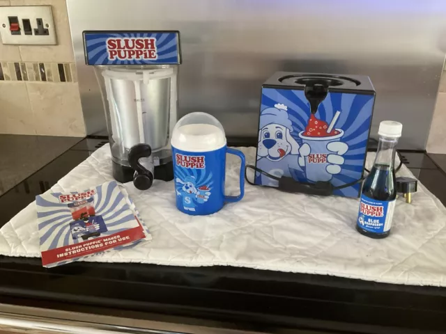 SLUSH Puppie Machine, Slushie Maker & Extra Slush Puppie Cup Bnwot No Box