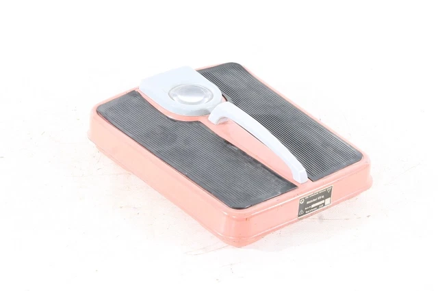 alte Waage Personenwaage DDR 125 Kg  Design Stil Retro Kult Junkalor Dessau