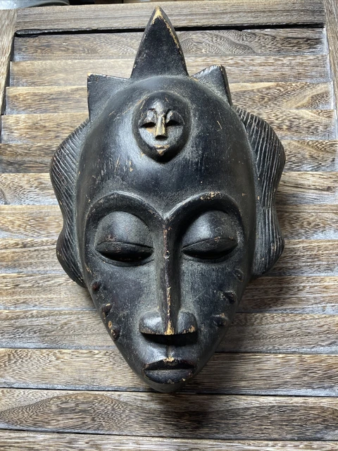 African Côte d'Ivoire Yaure Tribe Portrait Mask Hand Carved Wood Wall Décor