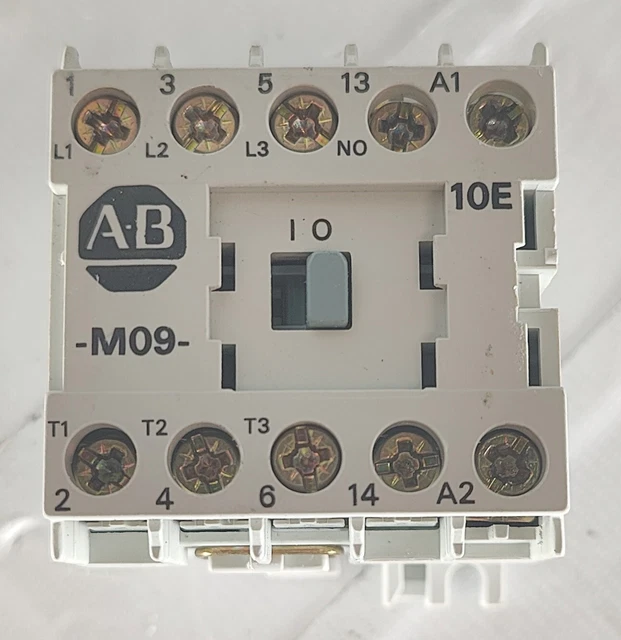 Allen-Bradley 100-M09N 31 Contacteur -M09-10E 10 Connecteurs