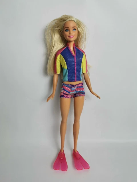 Barbie Dolphin Magic Snorkel Fun Friends Doll FBD63 Unboxed Collectable